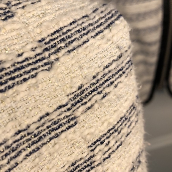 AMERICAN EAGLE | Women’s American Eagle Tweed Navy + Gold Sparkle Stripe Blazer - Picture 2 of 7